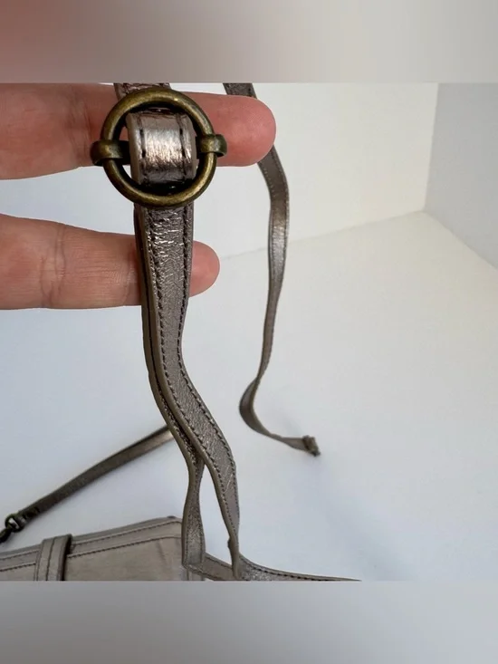 The Sak Metallic Leather Wallet Crossbody Clutch Wristlet Convertible 3 in 1 EUC - Picture 12 of 12